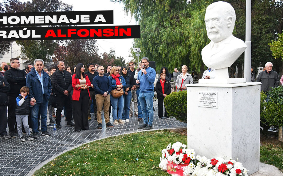 La UCR Trelew homenajeó a Alfonsín y honró su “grandeza, honestidad y la defensa por los derechos humanos”