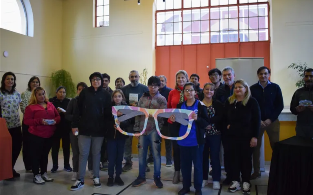 Comodoro entregó más de 800 lentes recetados