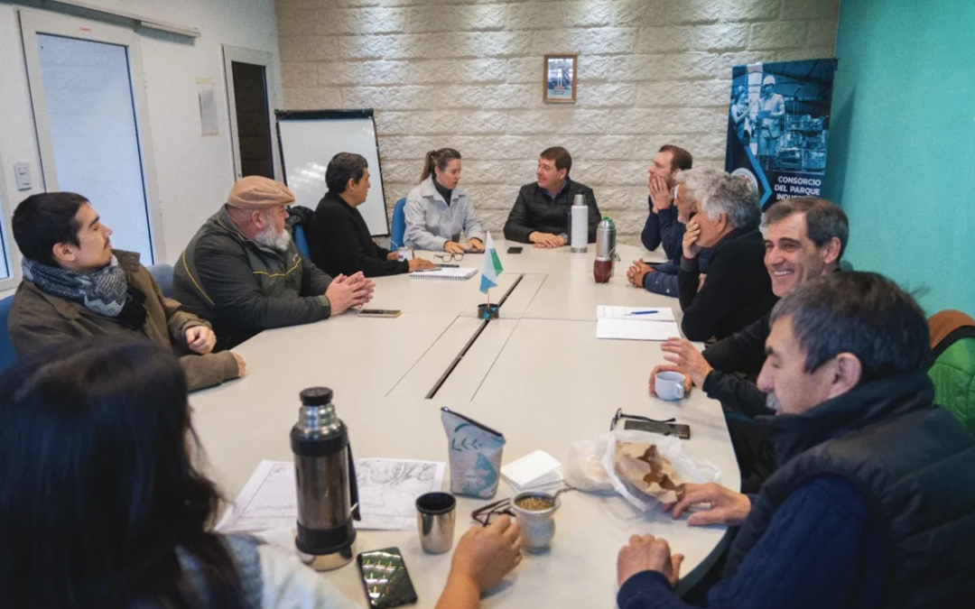 Rawson, IPV y Ministerio de Producción garantizarán abastecimiento hídrico para cultivo