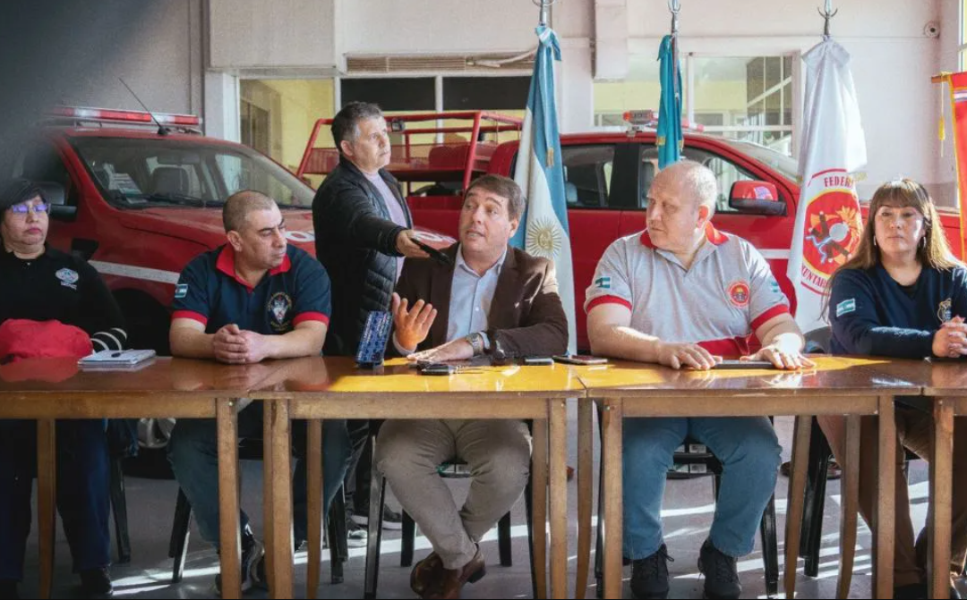 Biss anunció ordenanza para financiamiento de Bomberos