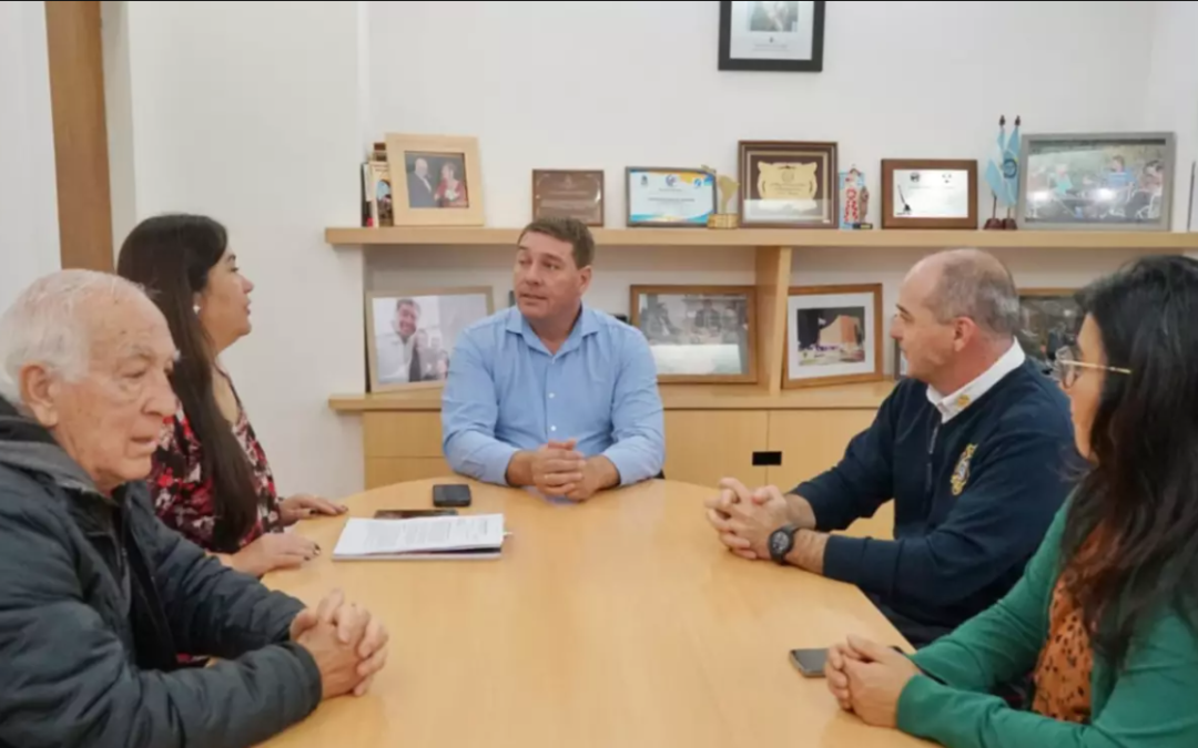 Municipio y Bomberos de Rawson analizan un proyecto para implementar un nuevo modelo de financiamiento
