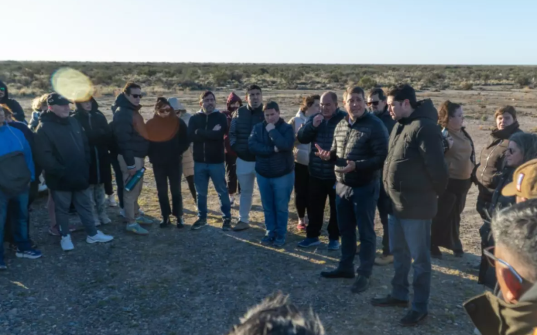 Municipio de Rawson y vecinal del Área 31 presentarón la primera etapa de la obra de agua