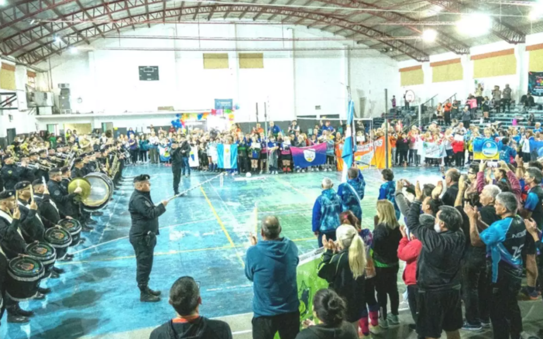Biss anunció la reapertura de un gimnasio restaurado