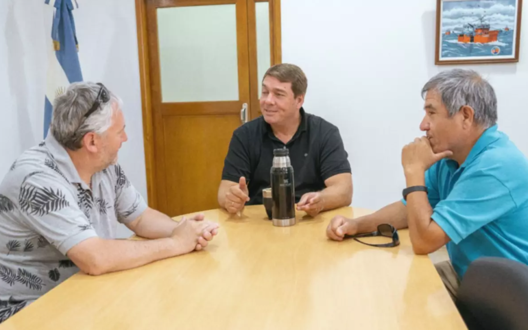 El Intendente Biss recibió a las autoridades del Casino de Suboficiales